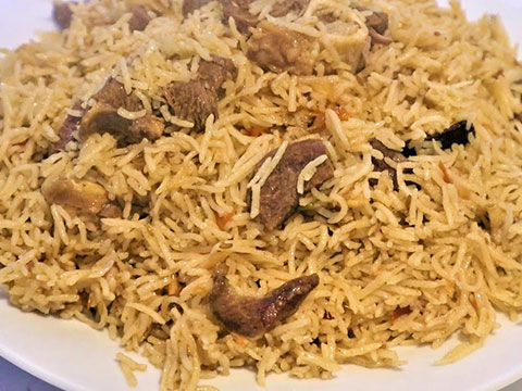 Gosht Yakhni Pulao With Aloo Ka Raita