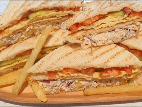 Triple Layer Club Sandwiches